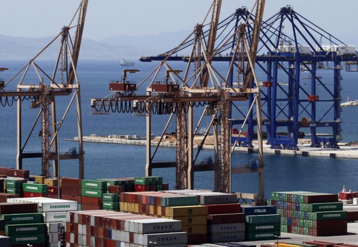 Πειραιάς: Παύση εργασιών τη νύχτα και αύριο το πρωί για τους εργαζόμενους στο ΣΕΠ λόγω της κακοκαιρίας