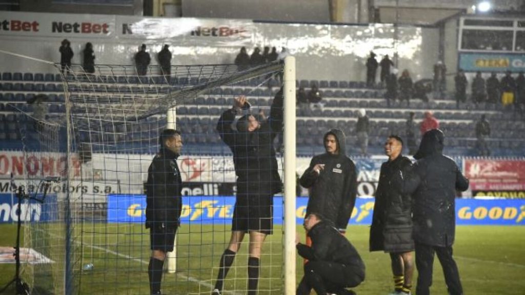 «Ζητά και τα ρέστα» η ΠΑΕ Ατρόμητος για το διεθνές ρεζιλίκι με τα δοκάρια: «Επιδίωξη της ΑΕΚ να πάρει το ματς στα χαρτιά»