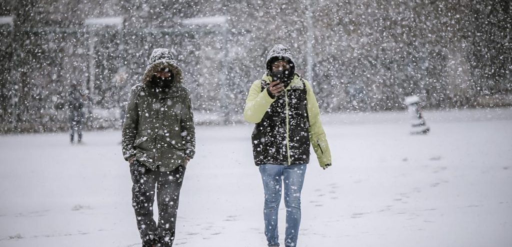 Καιρός: Χιόνια και παγετός σε όλη τη χώρα την Τρίτη 7/2