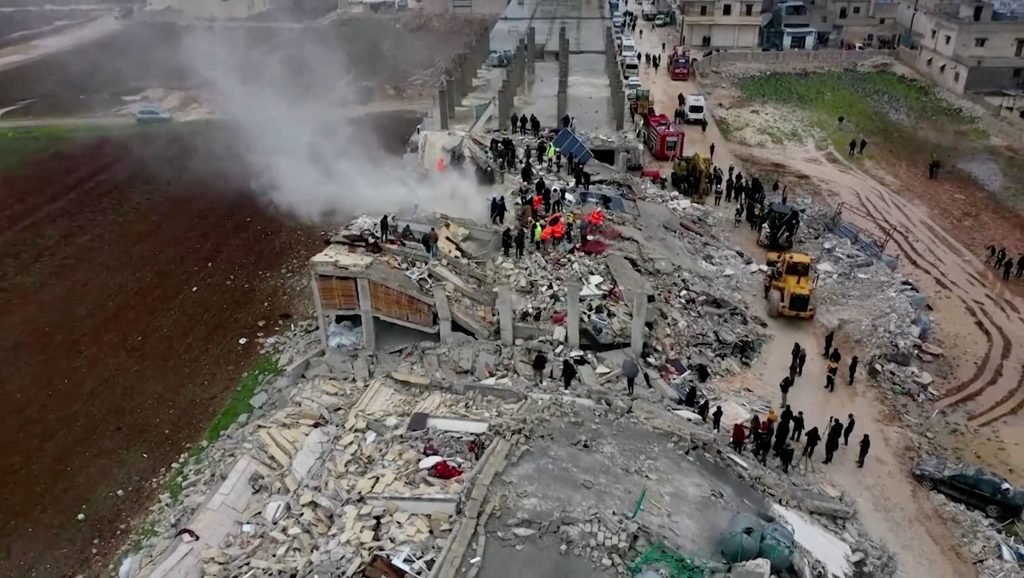 Α.Τσελέντης για Τουρκία: «Ο χθεσινός σεισμός ήταν 1.000 φορές μεγαλύτερος από εκείνον του 1999 στην Αθήνα»