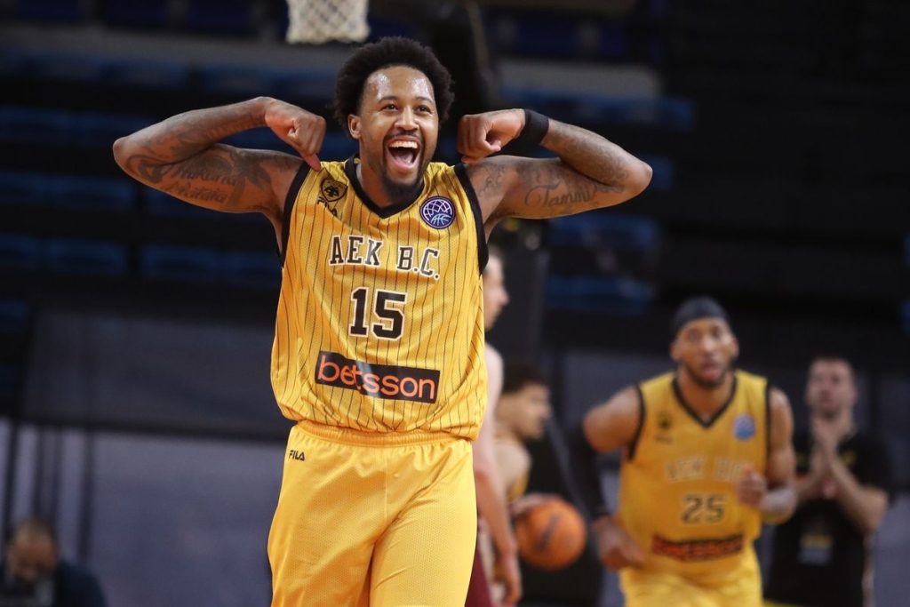 Basketball Champions League: Σπουδαία νίκη και βήμα πρόκρισης στα προημιτελικά για την ΑΕΚ κόντρα στη Λιμόζ (82-72)