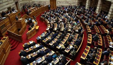 «Όχι» του ΣΥΡΙΖΑ στην κυβερνητική τροπολογία με την οποία ο Άρειος Πάγος θα αποκλείει αυθαιρέτως κόμματα από τις εκλογές