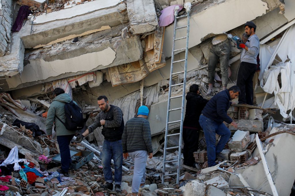 Σεισμός στην Τουρκία: Επιδημίες και μολύνσεις απειλούν τις περιοχές που χτύπησε ο εγκέλαδος