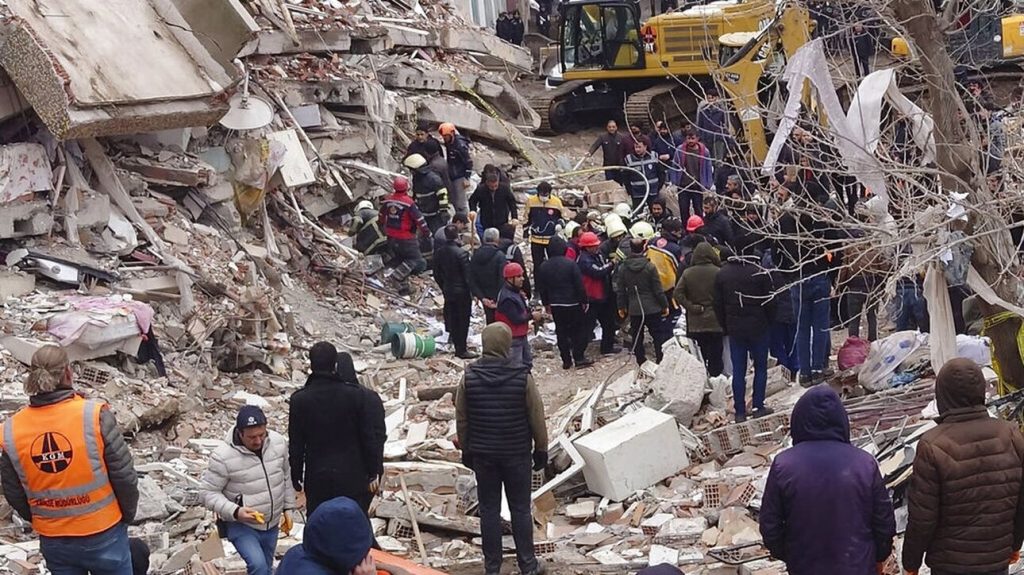 Έχετε αναρωτηθεί; – Πόσο καιρό μπορούν να επιβιώσουν οι εγκλωβισμένοι στα ερείπια ενός σεισμού;