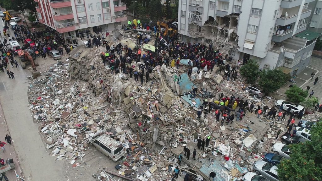 Σεισμός στην Τουρκία: Διασώθηκε βρέφος 10 ημερών με τη μητέρα του μετά από 90 ώρες