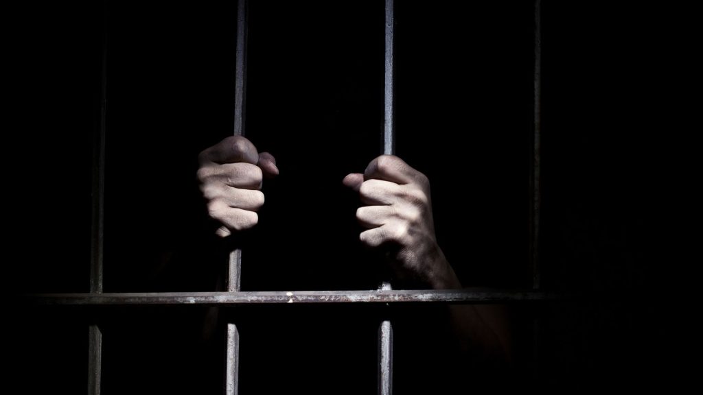 Θεσσαλονίκη: Στη φυλακή 50χρονος που τρομοκρατούσε τους γείτονές του – Είχε γίνει «ο φόβος και ο τρόμος» τους