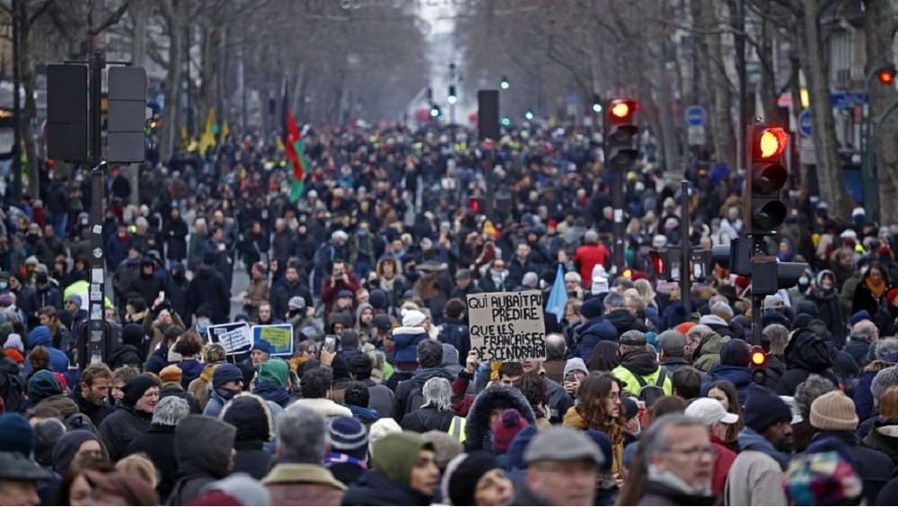 Γαλλία: Στους δρόμους και πάλι οι πολίτες κατά της μεταρρύθμισης του συνταξιοδοτικού