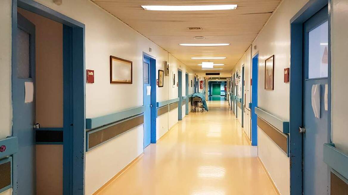 ΕΣΥ: Εισάγονται βραχιολάκια ταυτοποίησης ασθενών στα νοσοκομεία – Η εγκύκλιος από τη Μίνα Γκάγκα