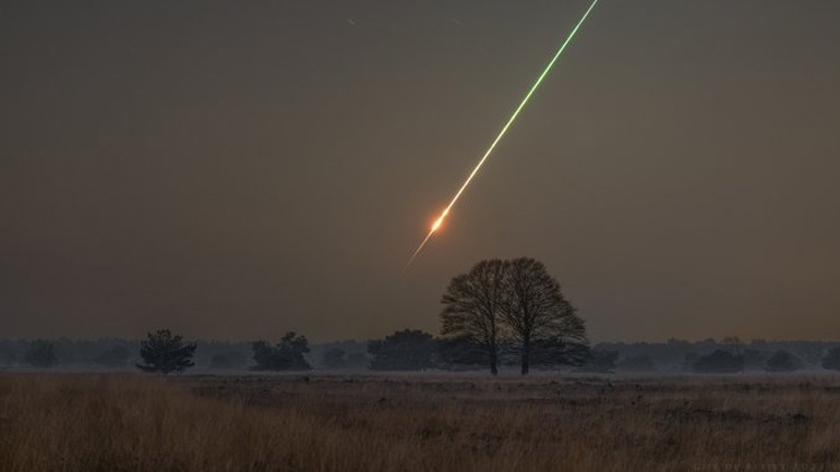Τεράστιος αστεροειδής φώτισε τον νυχτερινό ουρανό της Μάγχης – Έγινε ορατός σε τρείς χώρες (φωτο-βίντεο)
