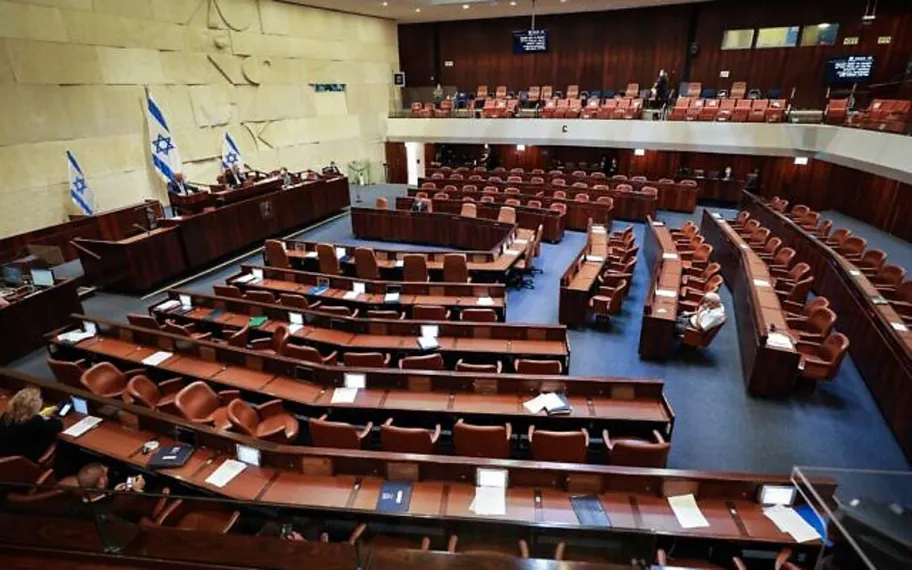 Ισραήλ: Βουλευτές «πιάστηκαν στα χέρια» για νομοσχέδιο – Φώναζαν «ντροπή» και «αίσχος» (βίντεο)