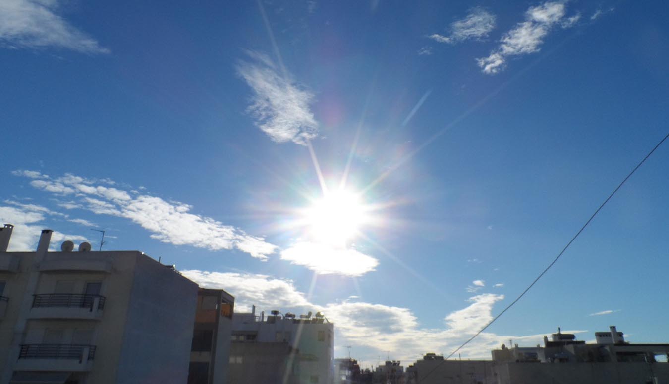 Καιρός: Αίθριος με άνοδο της θερμοκρασίας και αύριο Τρίτη 21/3