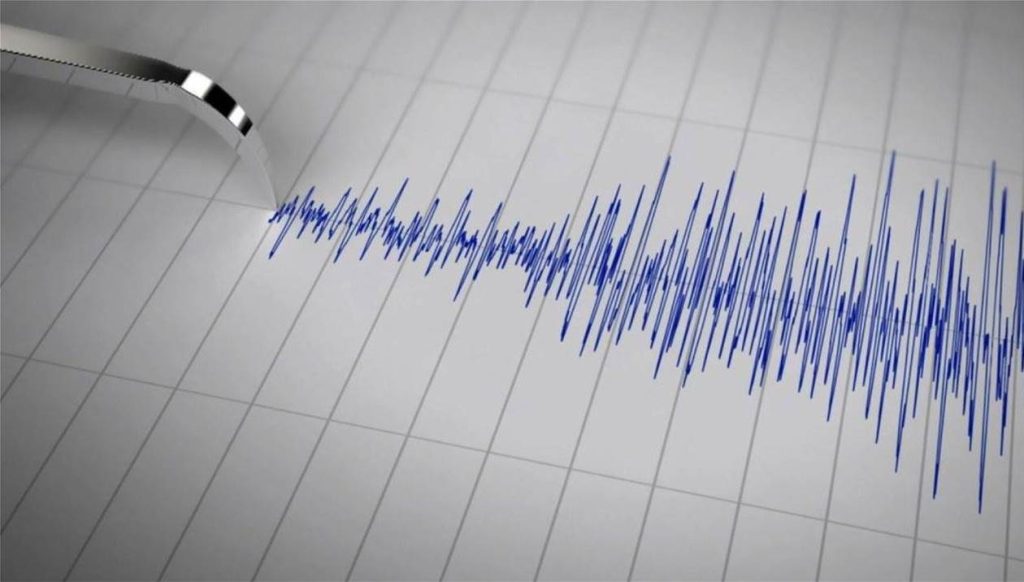 Σεισμός 5,7 Ρίχτερ «ταρακούνησε» τη Ρουμανία (φώτο)