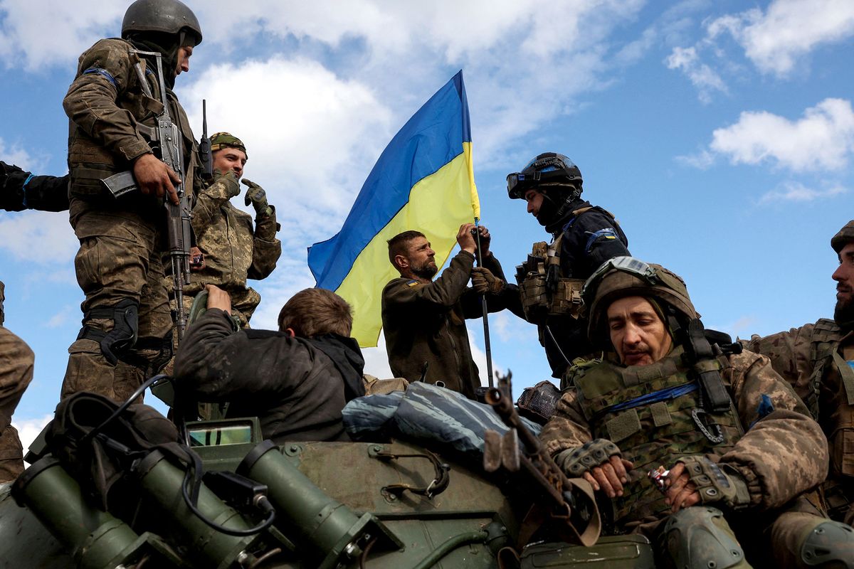 Βίντεο: Η ουκρανική Στρατονομία ψάχνει «στρατιώτες» στους δρόμους της Οδησσού για να τους στείλει στο μέτωπο
