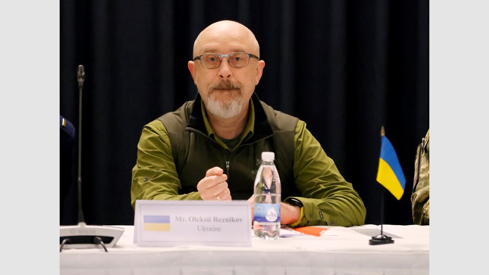 Ουκρανία: Ο υπουργός Άμυνας δηλώνει σίγουρος ότι η Δύση θα στείλει μαχητικά αεροσκάφη