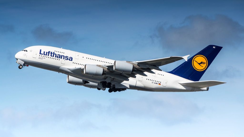 Lufthansa: Παγκόσμιο «χάος» με τις πτήσεις λόγω βλάβης στο σύστημα πληροφορικής – Ποιες ακυρώθηκαν (φώτο-βίντεο)