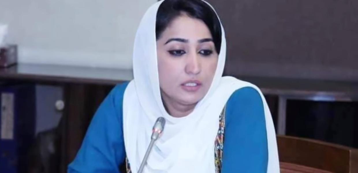 Αφγανιστάν: Χειροπέδες σε πρώην σωματοφύλακα για τον φόνο γυναίκας βουλευτή που προστάτευε