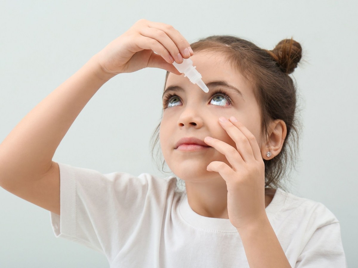 Νέα έρευνα: Κολλύριο μπορεί να προλάβει την μυωπία από παιδική ηλικία