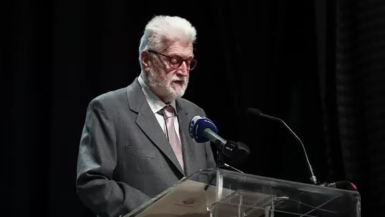 Μωυσής Ελισάφ: Πλήθος κόσμου παρουσία και της ΠτΔ η κηδεία του δημάρχου Ιωαννίνων – Στην Συναγωγή το τελευταίο αντίο (φώτο-βίντεο)