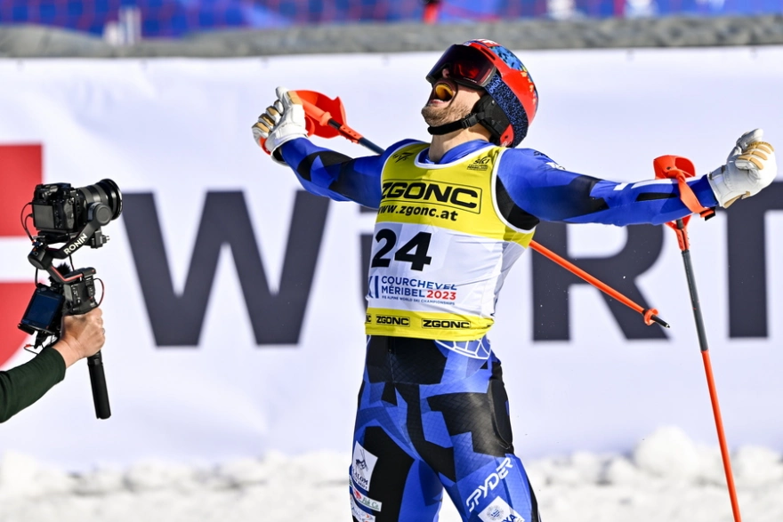 Δεύτερος στο παγκόσμιο πρωτάθλημα αλπικού σκι ο Αλέξανδρος Ιωάννης Γκιννής