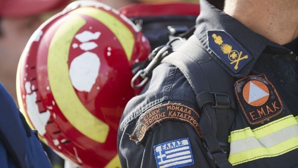 Λάρισα: Άνδρας έπεσε σε χαράδρα σε περιοχή που βρίσκεται ανάμεσα από το Ομόλιο και το Στόμιο