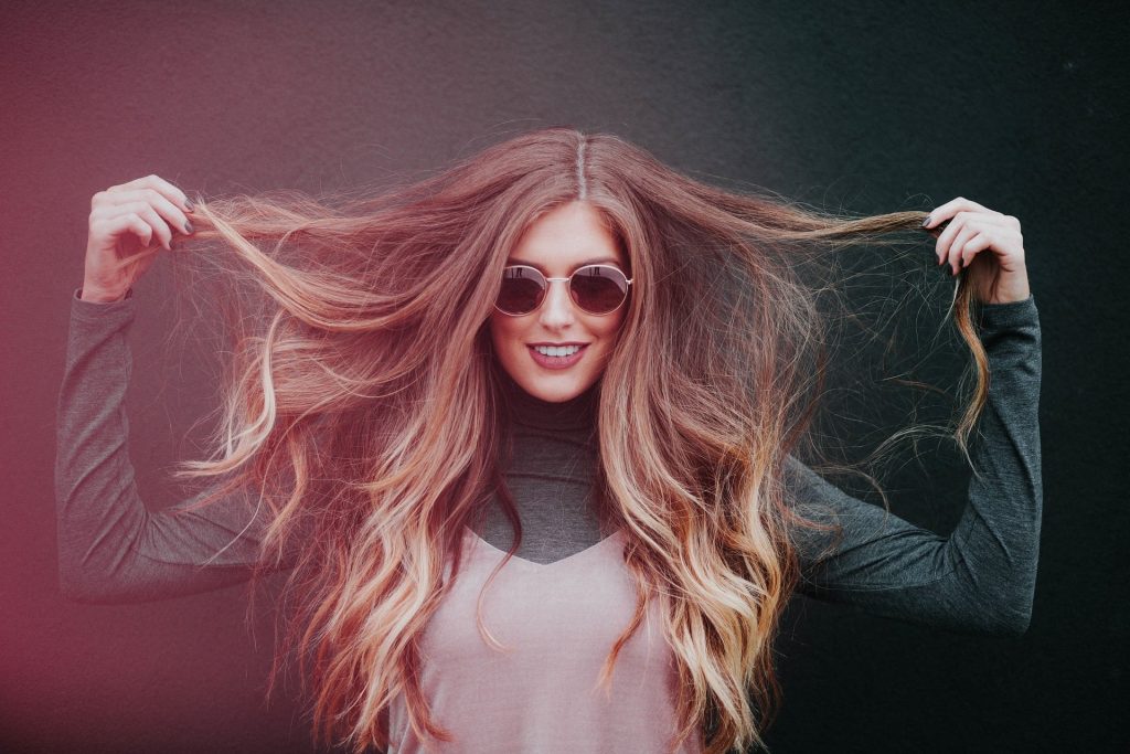 Με αυτές τις επτά φυσικές θεραπείες θα έχετε πιο πυκνά μαλλιά