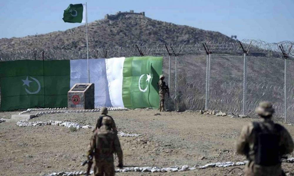 Έκλεισε η βασική διέλευση στα σύνορα Αφγανιστάν-Πακιστάν – Ακούν πυρά οι κάτοικοι