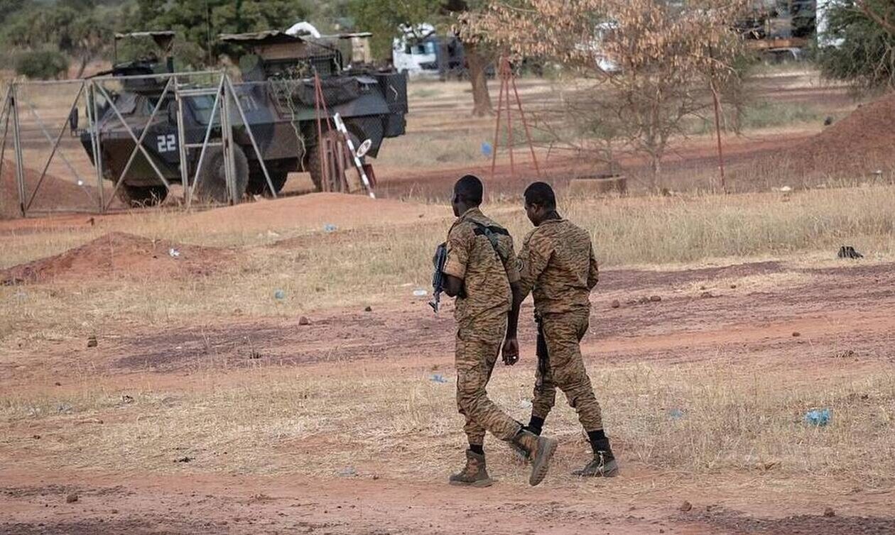 Μπουρκίνα Φάσο: Τουλάχιστον 51 στρατιώτες σκοτώθηκαν σε ενέδρα στην επαρχία Ουνταλάν