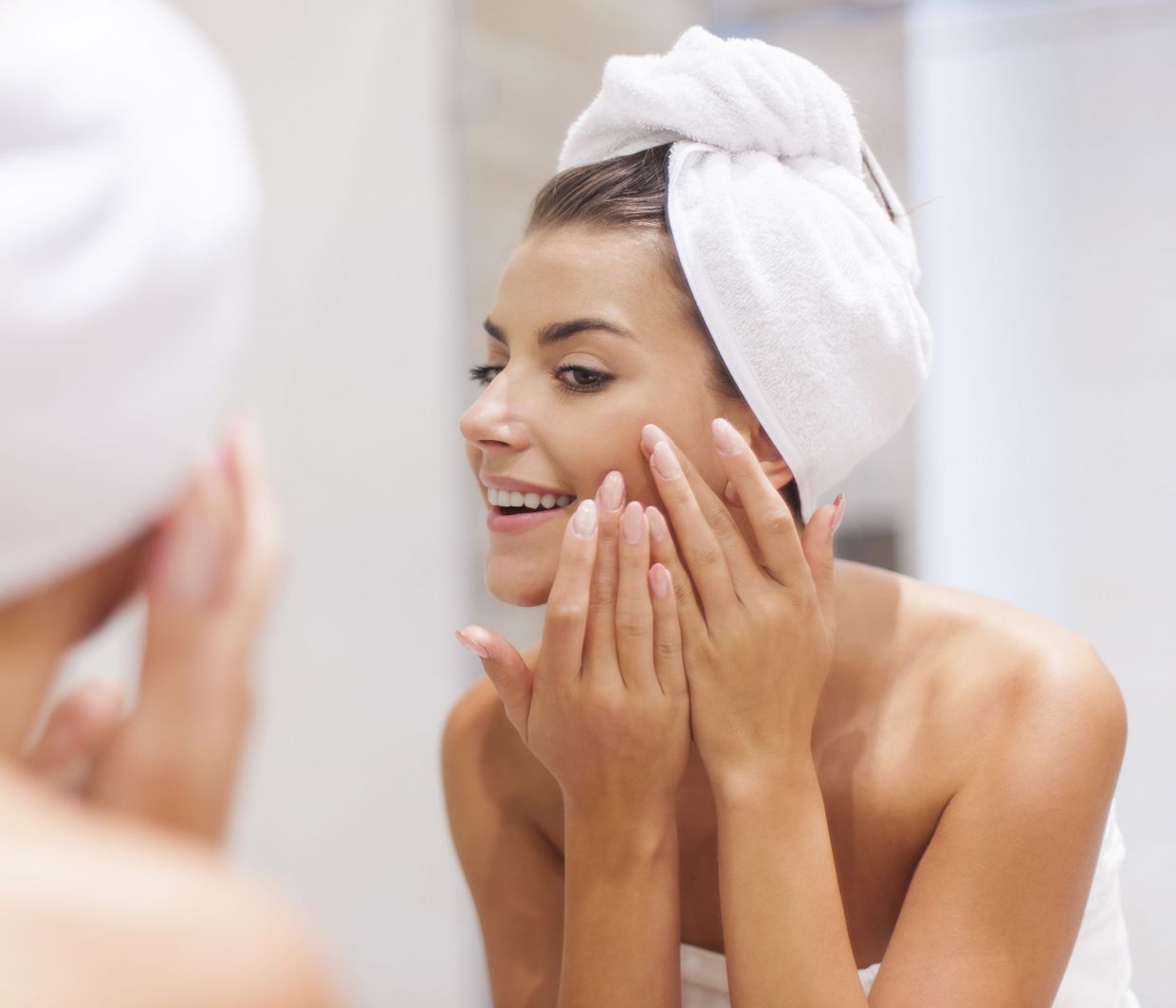 Τρεις από τις πιο αποτελεσματικές βιταμίνες για την πρόληψη και το ξεθώριασμα των σημαδιών ακμής