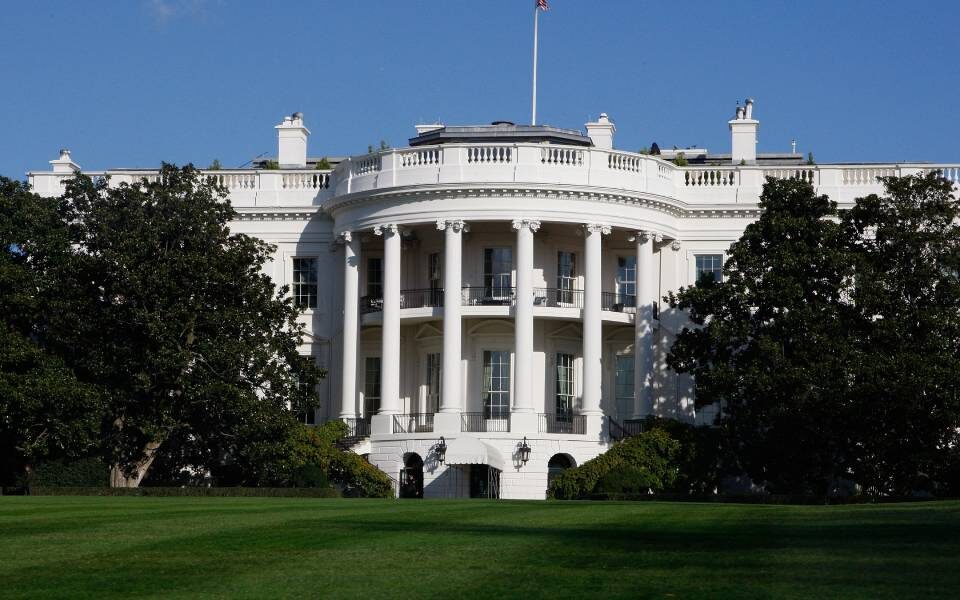 ΗΠΑ: Ετοιμάζει νέες κυρώσεις σε 200 άτομα και οντότητες της Ρωσίας