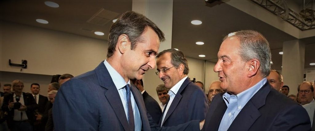 Εκνευρισμός στο Μαξίμου με την αποχώρηση Κ.Καραμανλή: Κόμμα με ηγεσία Μητσοτάκη και… «καραμανλικούς» ψηφοφόρους