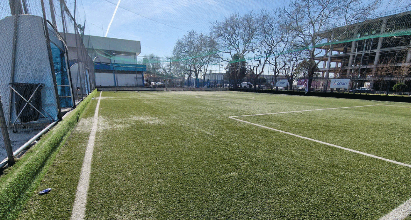 Θεσσαλονίκη: Σε κρίσιμη κατάσταση στη ΜΕΘ του νοσοκομείου «Παπαγεωργίου» ο 18χρονος που κατέρρευσε σε γήπεδο