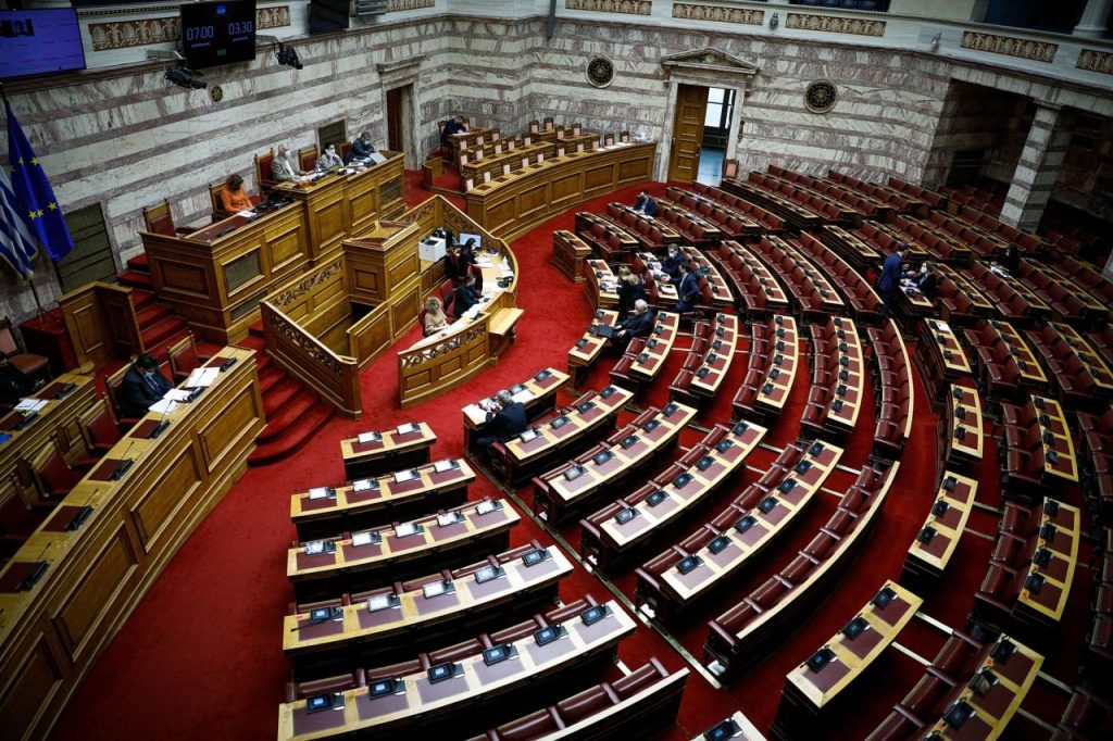 Βουλή: Ψηφίστηκε κατά πλειοψηφία το νομοσχέδιο για το σύστημα καινοτομίας στο Δημόσιο