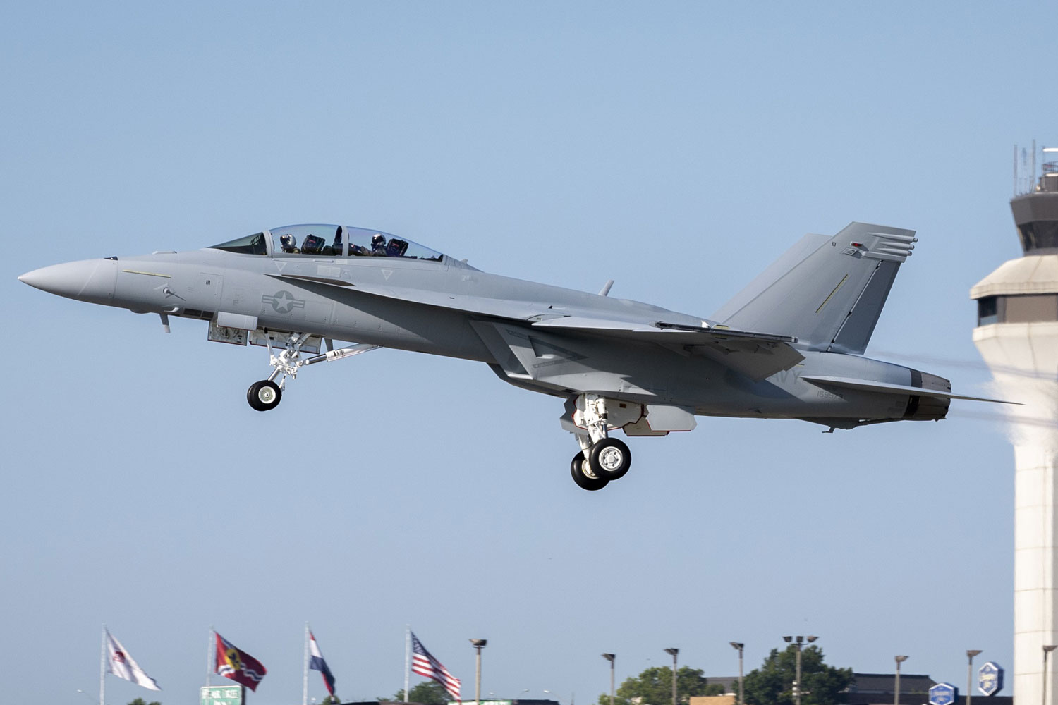 Super Hornet: Παρελθόν θα αποτελέσουν τα μαχητικά F/A-18E/F του αμερικανικού Ναυτικού
