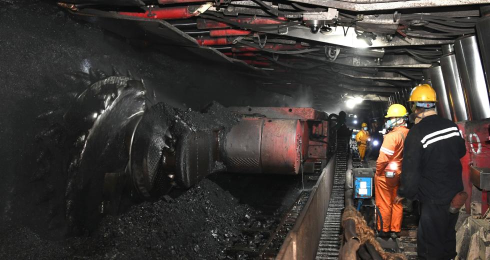 Κίνα: Έξι νεκροί και 47 αγνοούμενοι από την κατάρρευση ανθρακωρυχείου