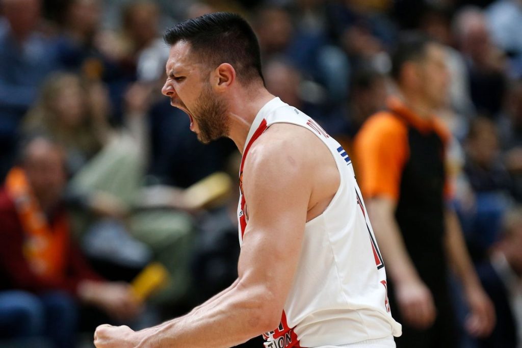 Euroleague: Ασταμάτητος ο Ολυμπιακός – «Υπέταξε» και τη Βαλένθια στην Ισπανία (85-92)