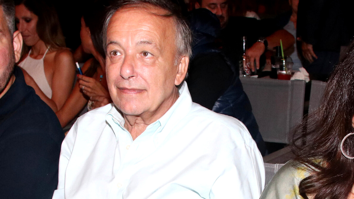 Παραμένει στη ΜΕΘ ο Ανδρέας Μικρούτσικος – Βρέθηκε μικρόβιο στον πνεύμονα