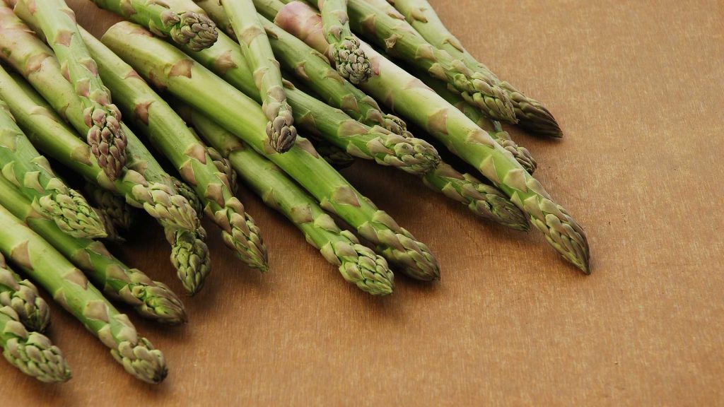 Σπαράγγια: Ποια είναι τα πιθανά οφέλη τους για την υγεία μας;