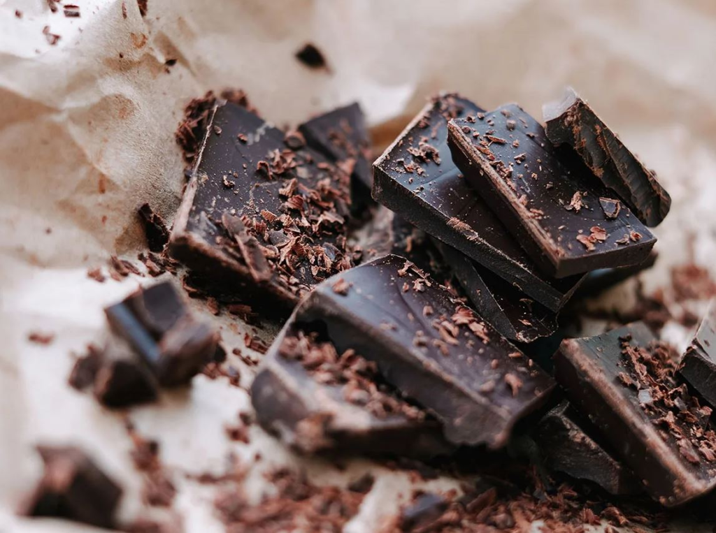 «Γλυκιά αμαρτία»: Δείτε ποια είναι τα πέντε οφέλη που έχει για την υγεία η μαύρη σοκολάτα