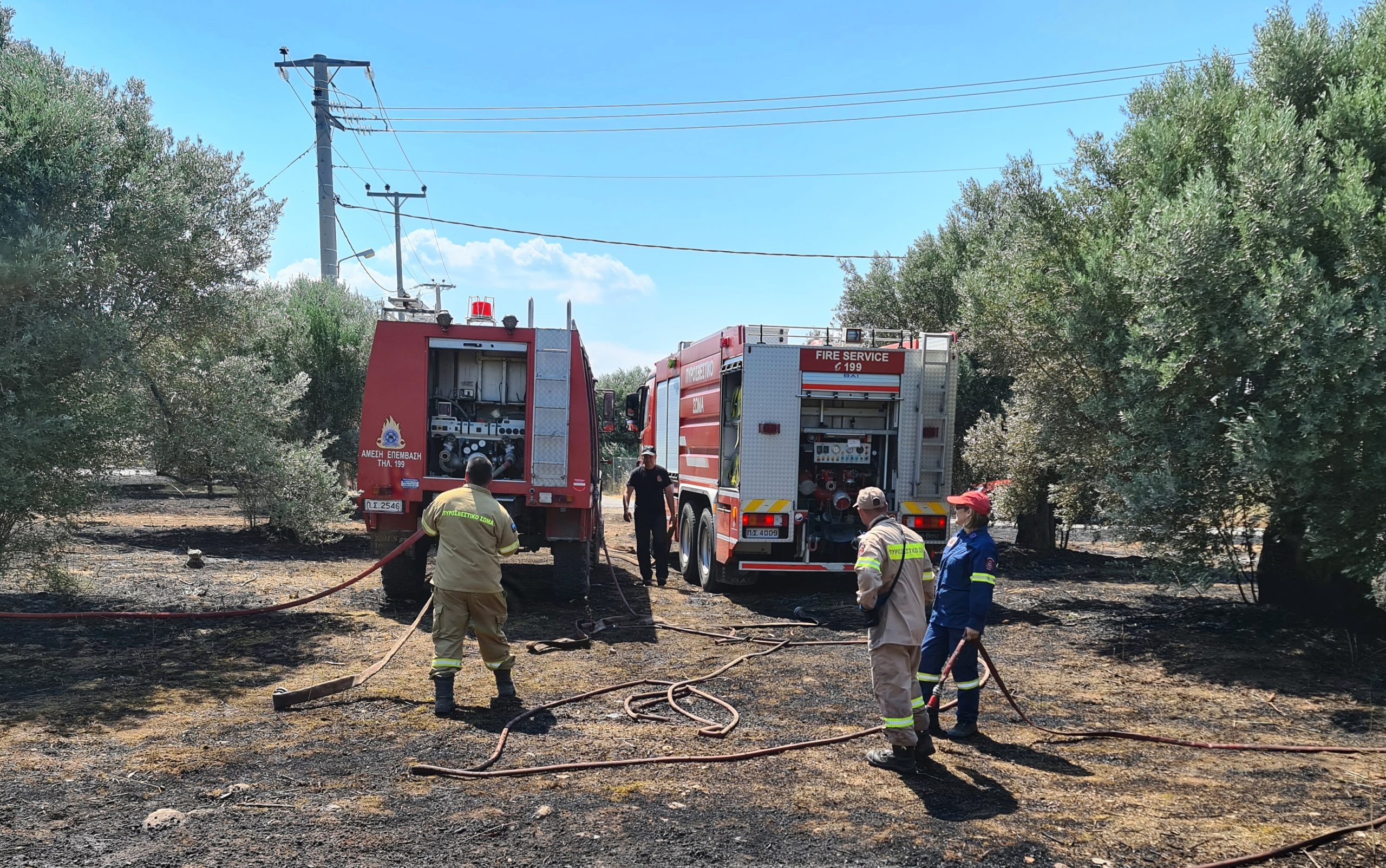 Ρέθυμνο: Σε ύφεση η φωτιά στον Βρύσινα