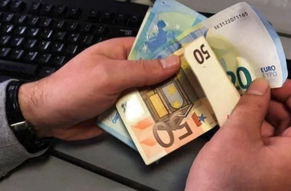 Κατώτατος μισθός: Στην τελική ευθεία η νέα αύξηση – Οι προτάσεις και η εισήγηση Χατζηδάκη στο υπουργικό συμβούλιο