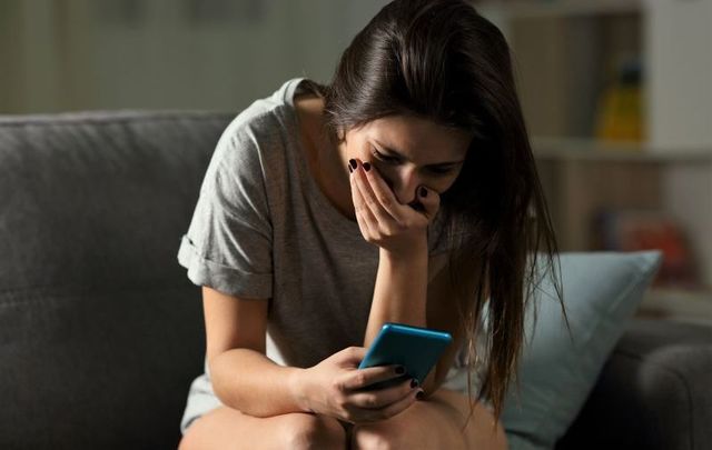 Νέα καταγγελία για revenge porn από 40χρονη – Πρώην εραστή της έστειλε «ροζ» βίντεο τους στον σύζυγό της