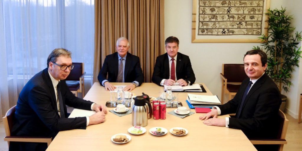 Σερβία-Κόσοβο: Α.Βούτσιτς και Α.Κούρτι έδωσαν τη συγκατάθεση τους για το ευρωπαϊκό σχέδιο