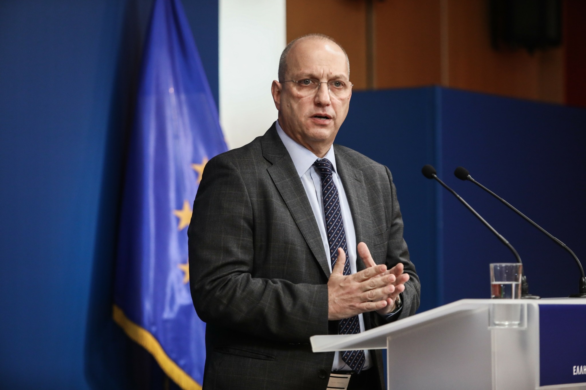 Γ.Οικονόμου: «Δυσκολευόμαστε να βρούμε τις διαφορές στην ανακοίνωση της κ. Τσαπανίδου με αυτά που λέει ο κ. Πολάκης»