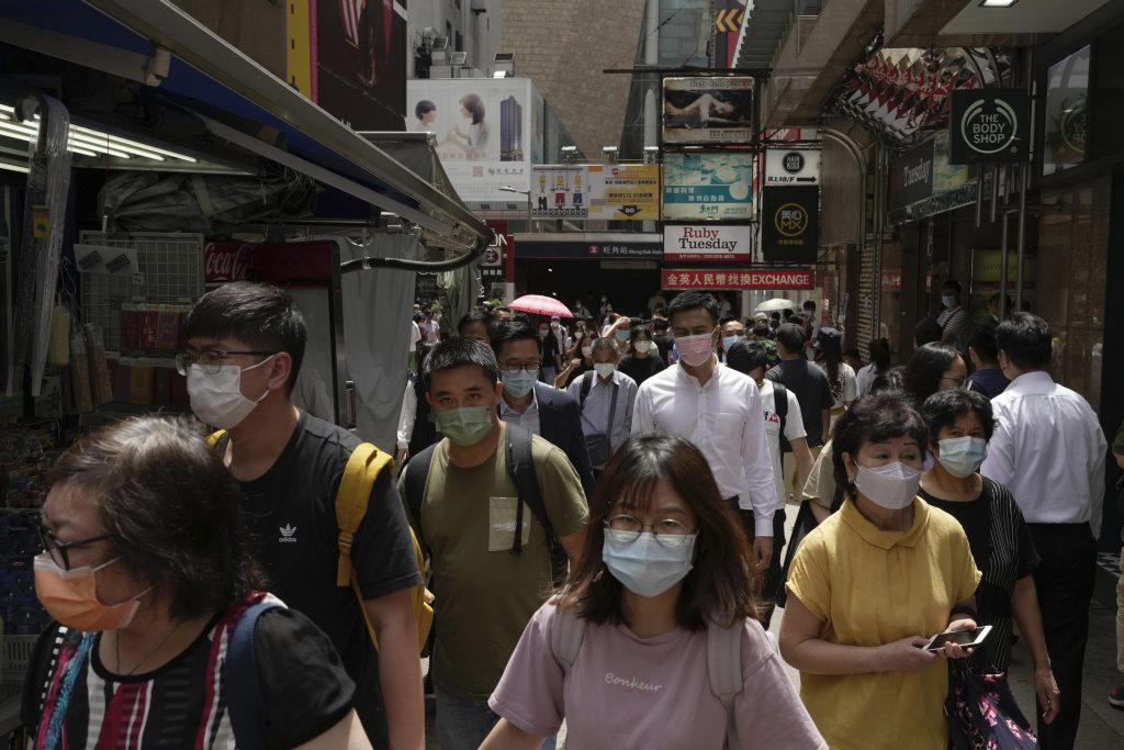 Χονγκ Κονγκ: Καταργείται η υποχρεωτική μάσκα προστασίας κατά της Covid-19 μετά από περισσότερα από τρία χρόνια