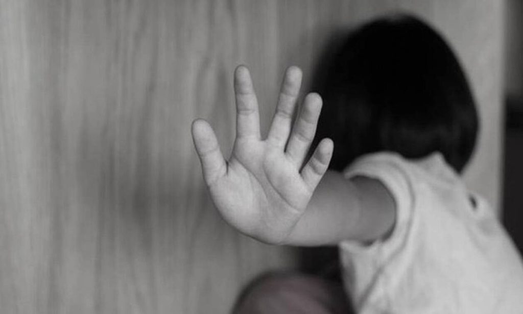 Γερμανία: Καταδικάστηκε για σεξουαλική κακοποίηση παιδιών 45χρονος που προσέφερε υπηρεσίες φύλαξης παιδιών