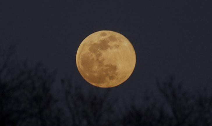 Πανσέληνος Μαρτίου 2023: Πότε το φεγγάρι θα φαίνεται ολόγιομο για τρία βράδια στο νυχτερινό ουρανό
