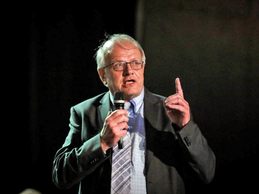 Α.Τσελέντης: «Όλα αυτά τα πολιτικά και μη λαμόγια που ευθύνονται για το χάλι των σιδηροδρόμων μας βγαίνουν λάδι»