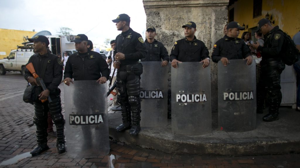 Κολομβία: Δυο νεκροί και δεκάδες όμηροι μετά από βίαιη διαδήλωση (βίντεο)