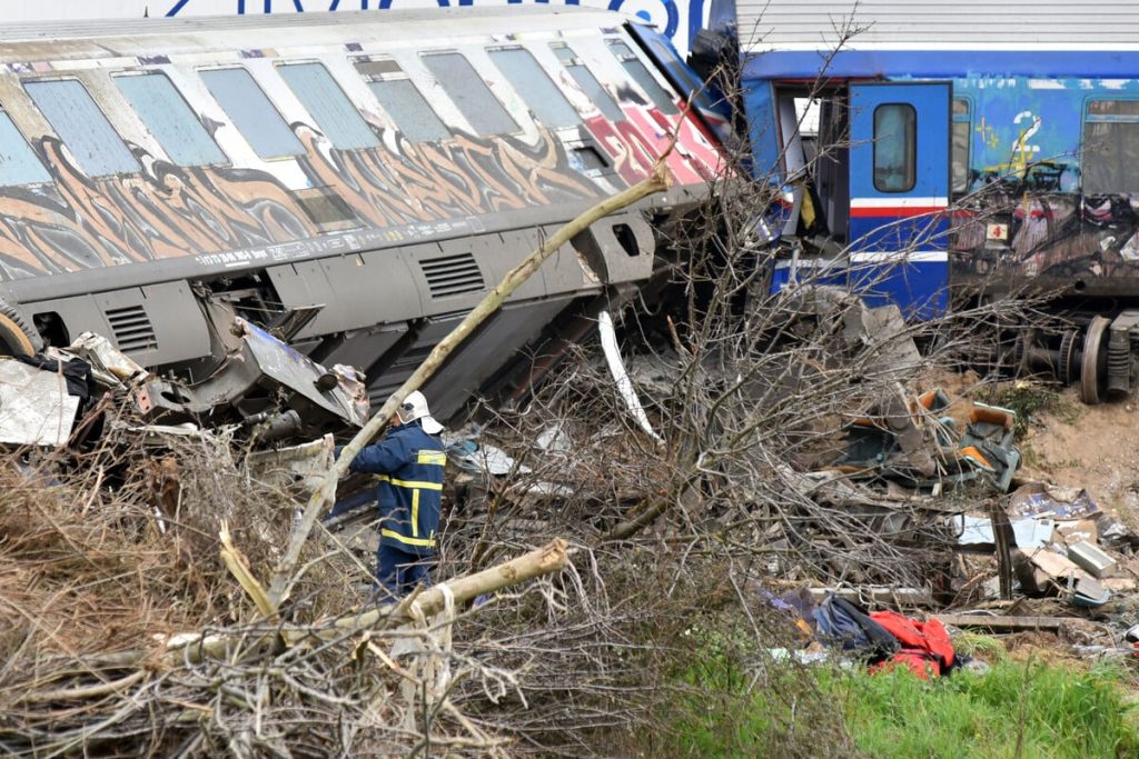 Έγκλημα στα Τέμπη: Βγήκε από τη ΜΕΘ η σύντροφος του Βάιου Βλάχου