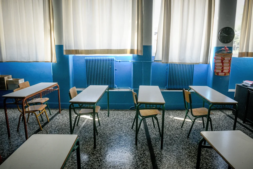 Θεσσαλονίκη: Έκλεψαν τα χρήματα από χρηματοκιβώτιο για τις σχολικές εκδρομές μαθητών Λυκείου